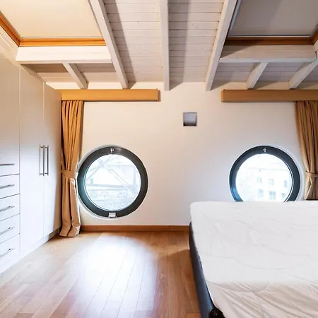 Apartament San Babila Penthouse