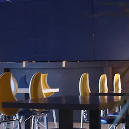 New Generation Chic Sempione Milaan