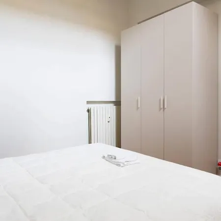 Διαμέρισμα Classy Milanese Near Sforza Castle Μιλάνο