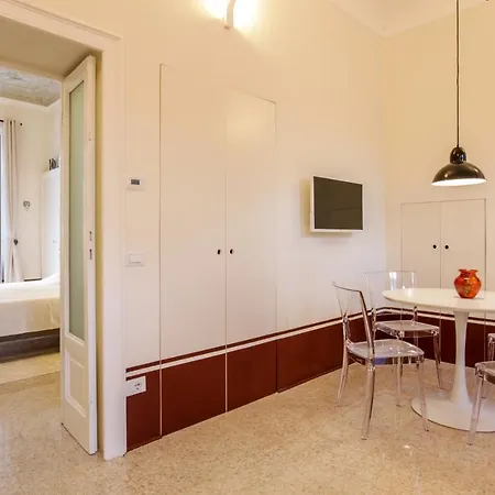 Da Vinci's Conciliazione New Apartamento *