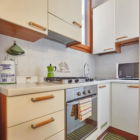 Guesthost - Tortona Design Flat شقة ميلان