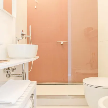 Apartamento Heart Duomo Colonne Milão