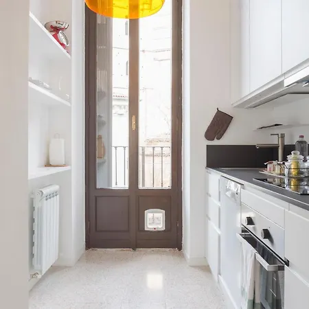 Heart Duomo Colonne Milão