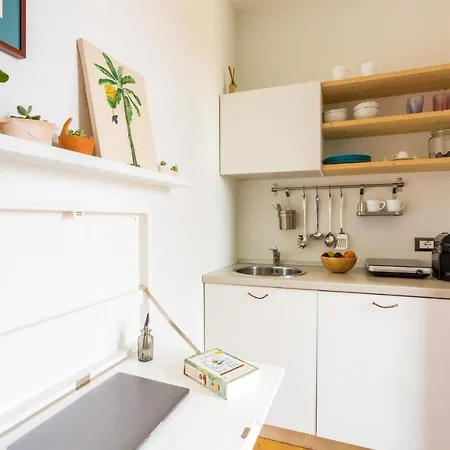 شقة Tropical Micro With Terrace And Duomo Views