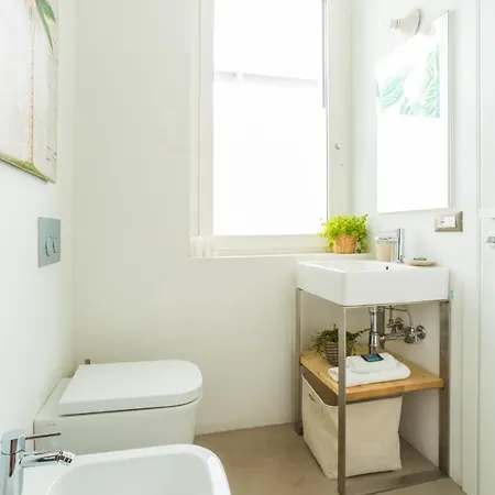 Tropical Micro With Terrace And Duomo Views *