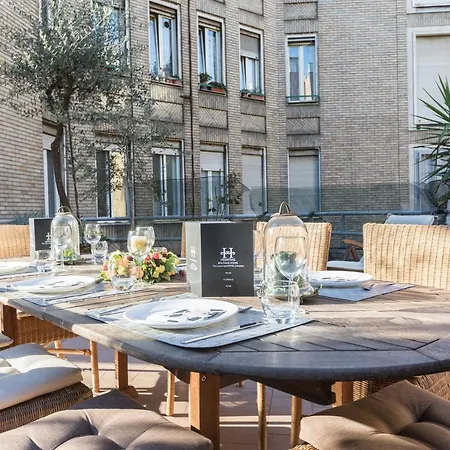 Hemeras Boutique Homes - Super Central Design