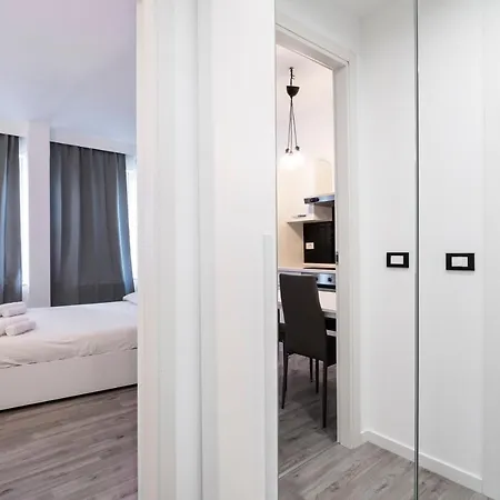 Apartment Central Station Studio By Flatscollection