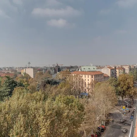 Amazing Panoramic Near Citta Studi Apartment
