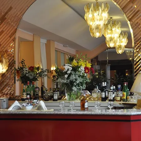 Hotel Lloyd 4*