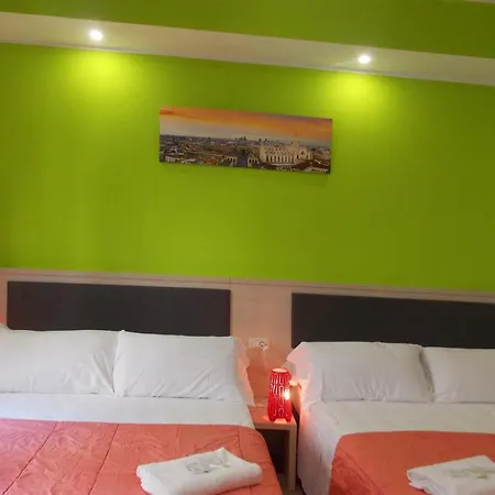 Hotel Midtown Milán