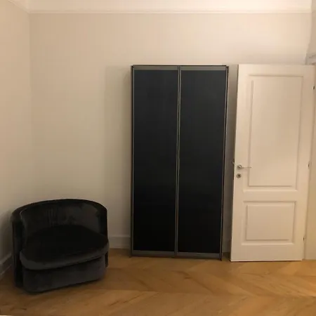Montenero Apartament 아파트 밀라노