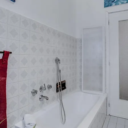 Apartment Guesthero - Precotto M1 Milan