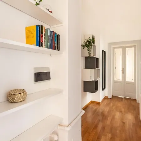 Alessia's Flat- Isola M5 Mailand