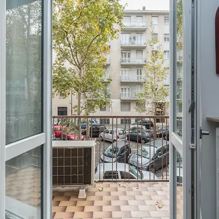 شقة Lust Naviglio