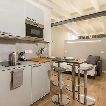 Alessia's Building- Affori Fn Milan