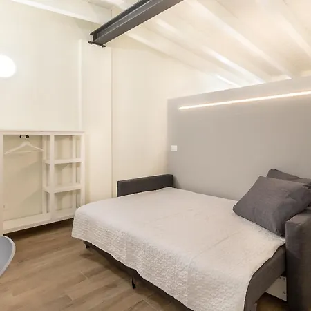 Alessia's Building- Affori Fn Milan