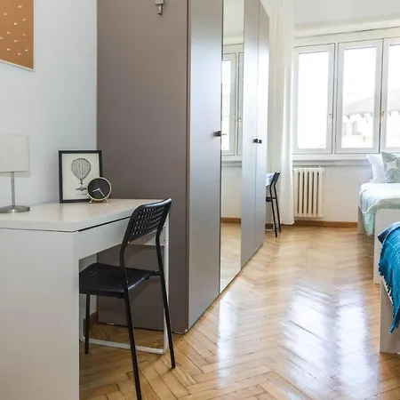Joivy Lovely Family For 7 Near San Lorenzo Columns Apartment