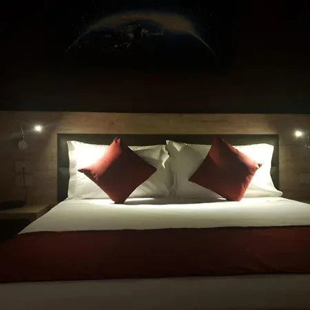 Stradivari Hotel