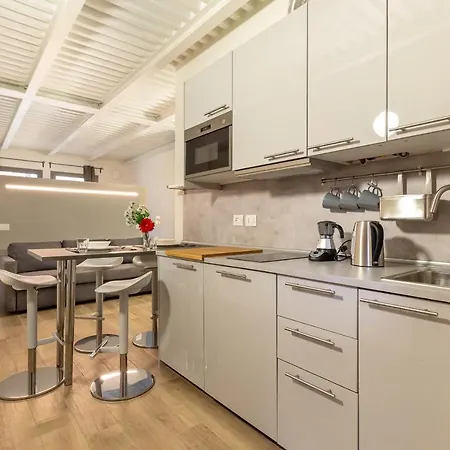 Alessia's Building- Affori Fn Milão