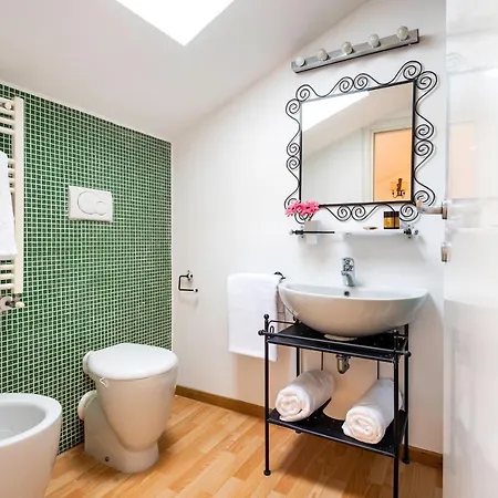 Richard Ginori Linate Apartman