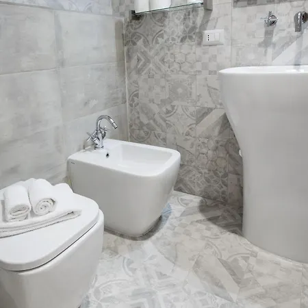 Luxury Cadorna And Castello Sforzesco Apartment Milan
