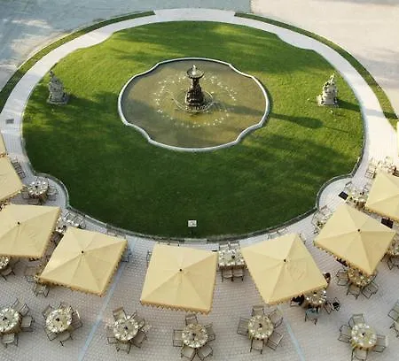 Hotel San Carlo Borromeo 5*