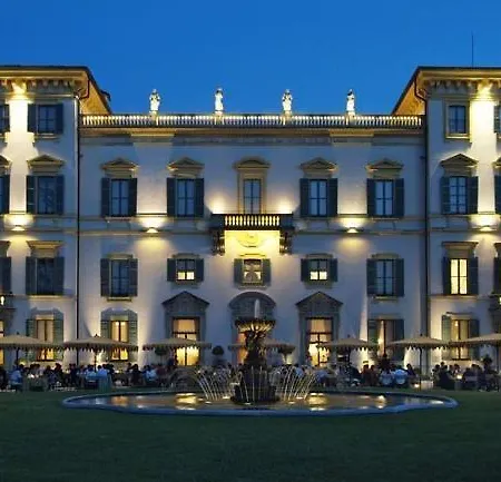 San Carlo Borromeo Hotel