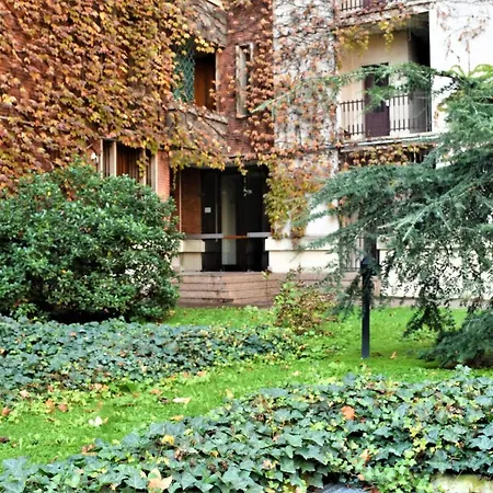 Homiquo - Garofalo Apartment Milan
