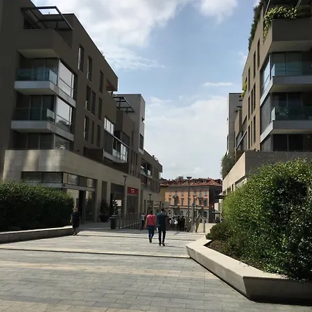 Corso - New Building * Milan