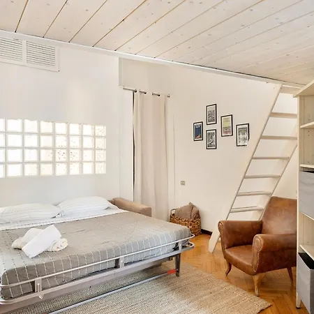 Vintage Loft Nel Cuore Dei Navigli Appartamento