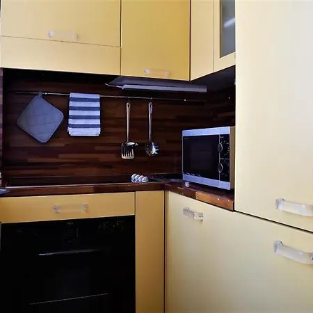 Homiquo - Garofalo Apartment Milan