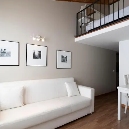 Cadorna Center Studio-by Flatscollection Apartment *