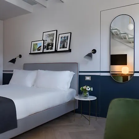 Velvet Grey Boutique 3*