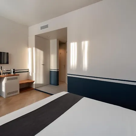 Hotell Velvet Grey Boutique Milano