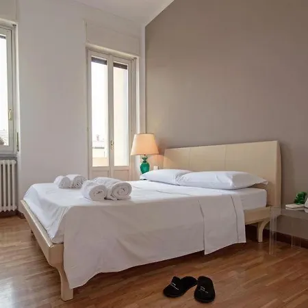 Sleeps 4 Air Con Wifi