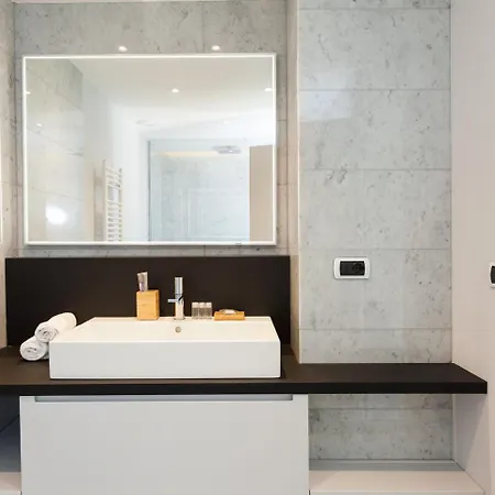 Apartment Easyhomes-duomo & Milan