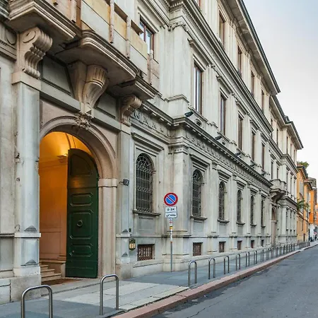 Easyhomes-duomo & Apartment