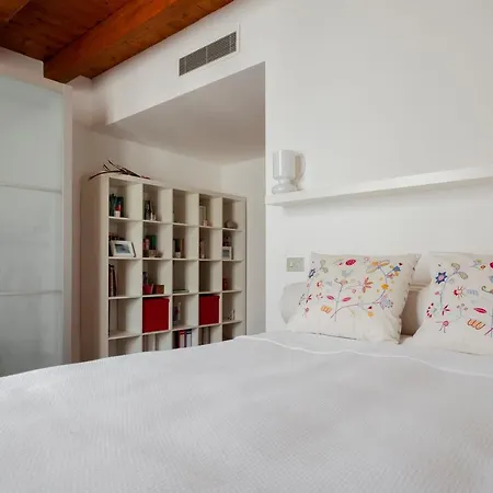 San Michele * Milaan