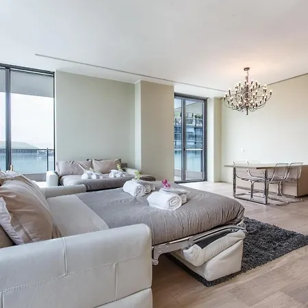 Stylish Elegant In Torre Solaria With Exclusive Milan's View Lejlighed *