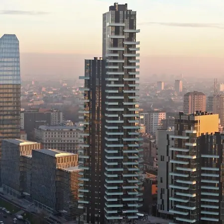 Stylish Elegant In Torre Solaria With Exclusive Milan's View Milan