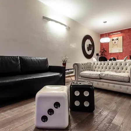 Apartment Stylish In Fashion District - Corso Venezia *