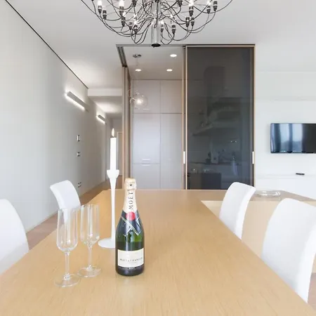 Apartment Stylish Elegant In Torre Solaria With Exclusive Milan's View Milan