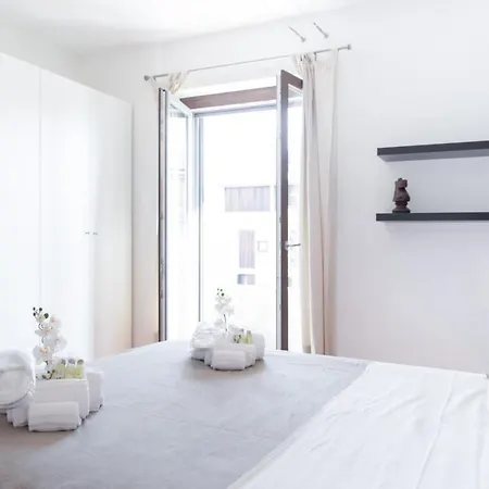 Suitelowcost Stilicone Apartment