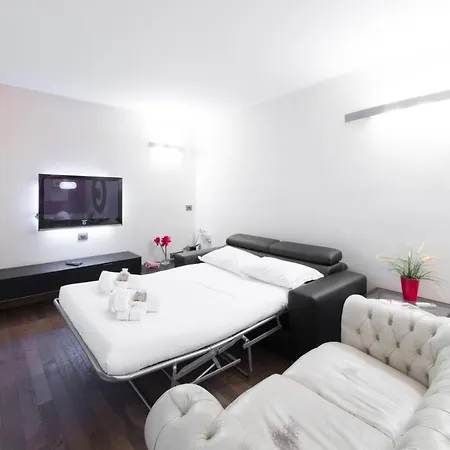 Apartmán Stylish In Fashion District - Corso Venezia