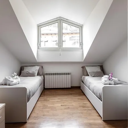 Apartment Suitelowcost Sant'Agnese Suite Milan