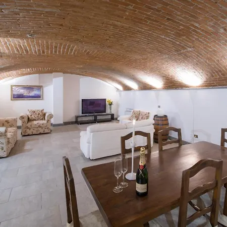 Apartmán Loft In Navigli District With Jacuzzi & Sauna - Papiniano *