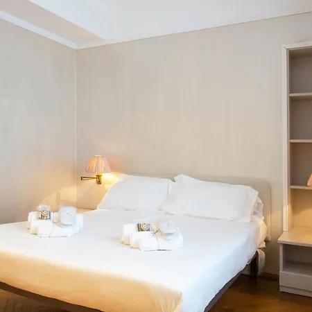 Suitelowcost Spiga * Milánó