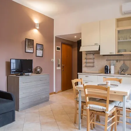 Suitelowcost Orti Porta Romana شقة ميلان