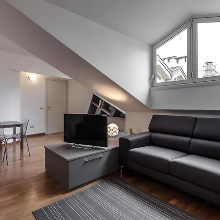 Suitelowcost Sant'Agnese Suite * Milan