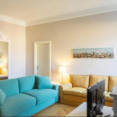 Suitelowcost Spiga Apartman *
